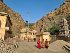 _92 Khania-Balaji. Galtaji (Monkey temple)