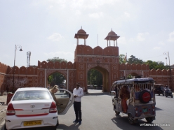 _69 Jaipur Pink City gates