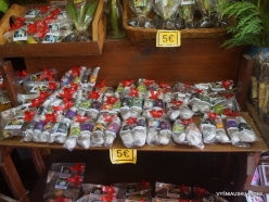 Santana. Parque Temático da Madeira. Flower shop (3)