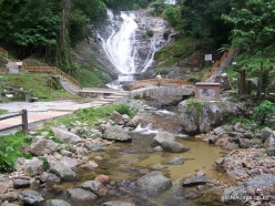 Perak. Near Tapah. Lata Iskandar waterfall (3)