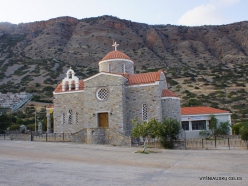 Plaka. Church (Ιερός Ναός Αγίου Ραφαήλ)